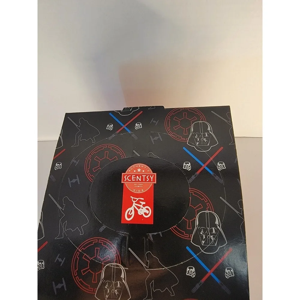 Scentsy Star Wars Darth Vader Buddy Plush w/ Box & Dark Side Force Scent Pak